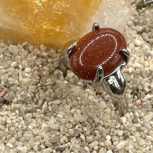 Sunstone Victorian silver ring/manifesting confidence in the future